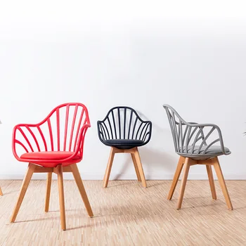 Tasarım Koltuklar Bar Sandalyeleri Ahşap Rahatlatıcı Ergonomik Yumuşak Mutfak Bar Sandalyeleri Salonu Makyaj Deri Sedie İskandinav Mobilya WW50BC