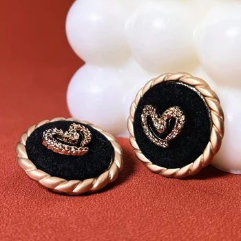 6 Adet Kalp Tafting Düğmeler Dekoratif Sap Düğmeleri Metal Düğmeler Kumaş Kaplı Düğmeler Giysi Değiştirme için DIY El Sanatları
