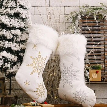 Noel Flanel İnci SnowflakeStockings Şeker Çanta Noel Hediyeler Çorap Noel Ağacı Asılı Süsleme Dekorasyon Aksesuarları