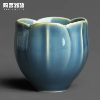 Yeşil sır büyük petal şeklinde kişisel çay bardağı el yapımı seramik kişilik kung fu çay töreni kabartma modelleme tek fincan